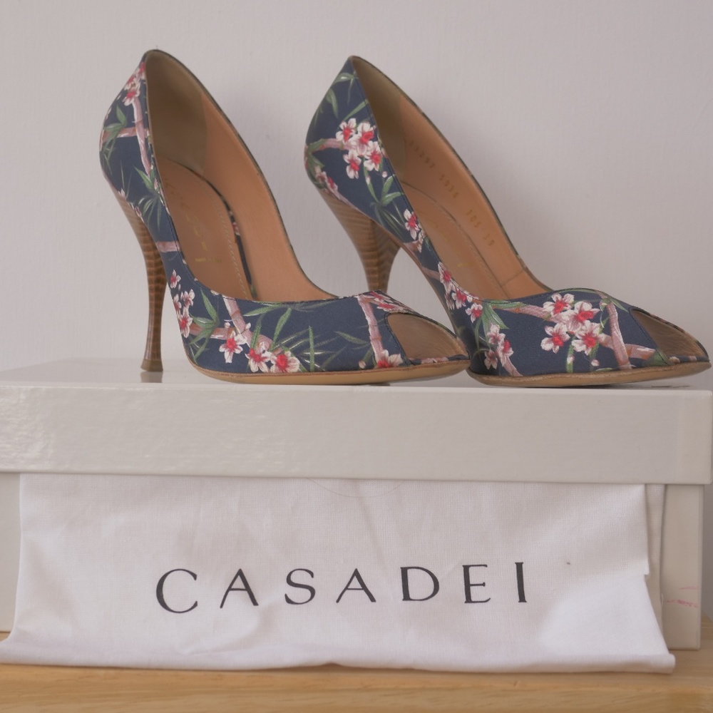 Shoes/Heels